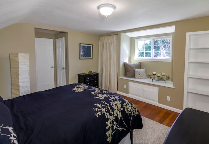 Herou:  private oasis