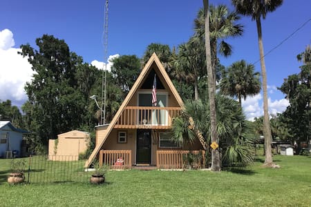 Cabins On Lake George Fl