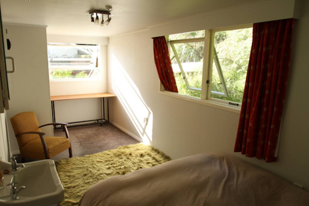 The room as seen from the Queen sized bed.