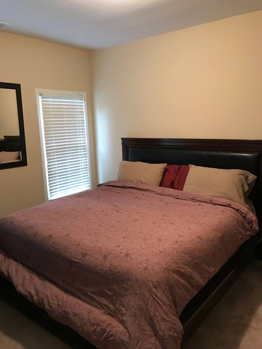 Bedroom 1 (On main level)