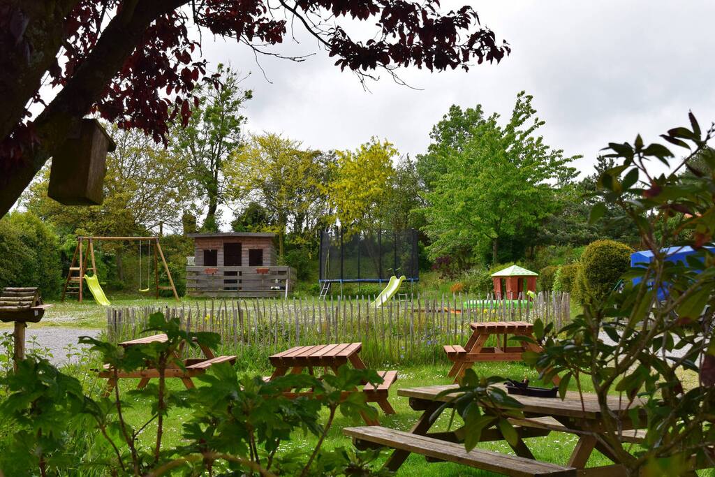Cour extérieure Commune