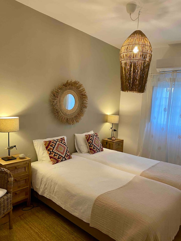 غرفة النوم 2