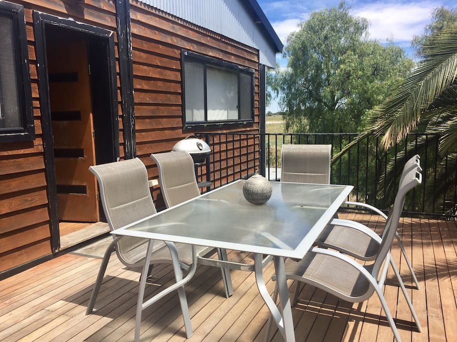 Deck & BBQ