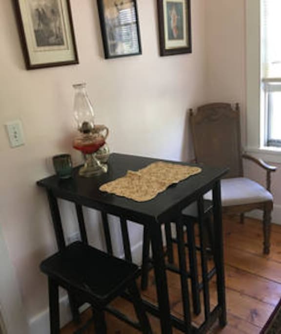 Breakfast nook