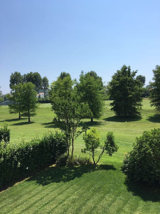 Vista dal salotto sullo spendido Golf