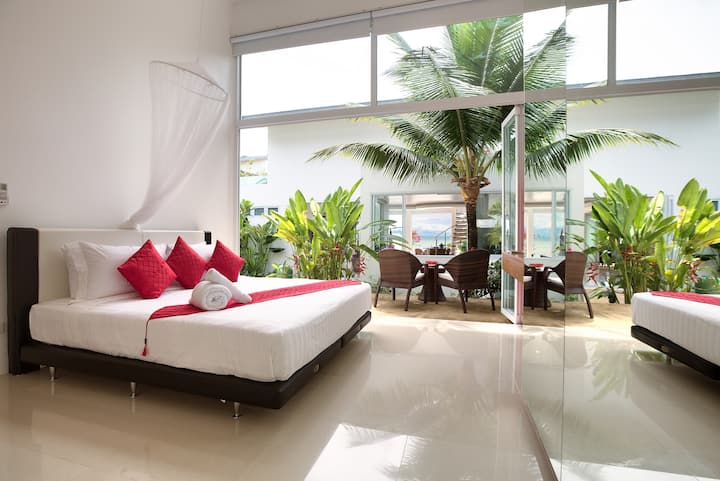 جناح الضيوف الأحمر