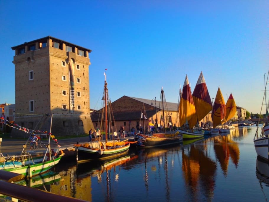 Cervia - The Saltworkers' village This beautiful seaside town dating back to the 1600's, is steeped in history. Held in these ancient walls tells the story of the families working in and around the salt pans, making Cervia famous for its rich salt.