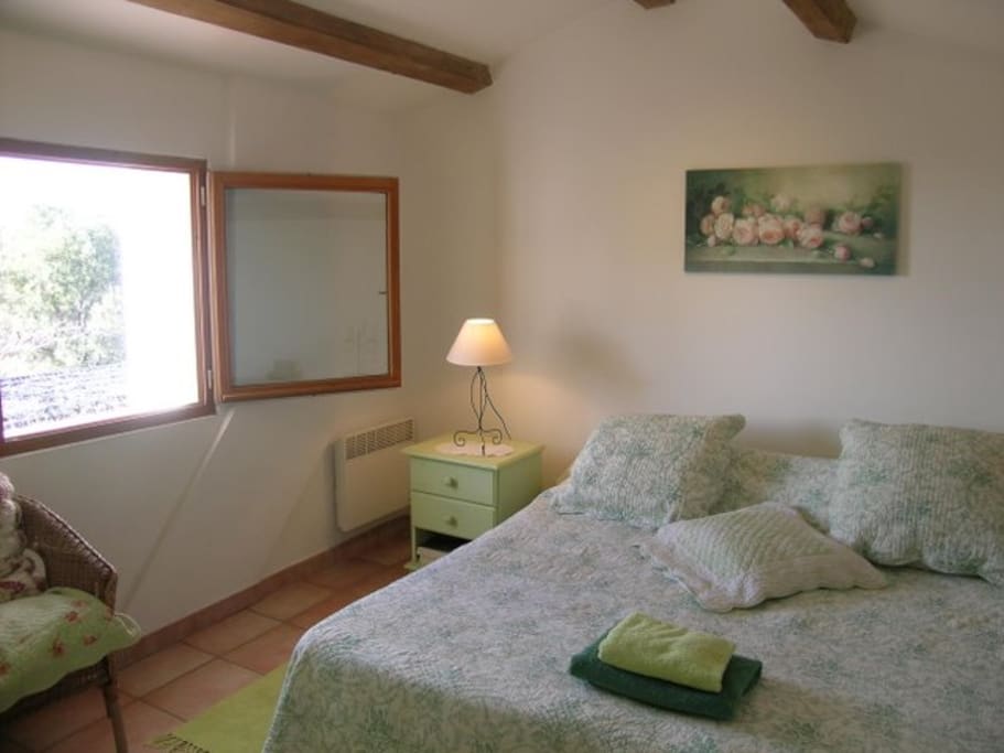 bedroom 2 sea view