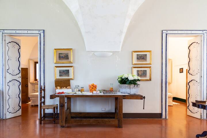 Historic Villa gallery image 3