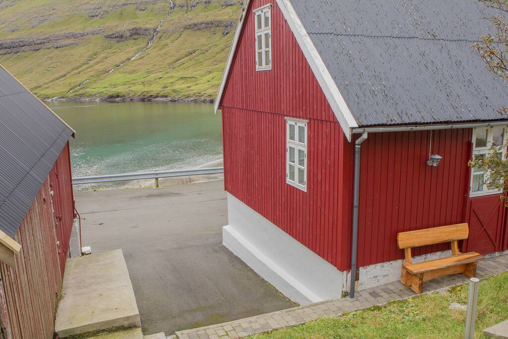 Parking
(it´s recommended to have a car)