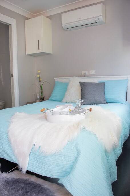 Comfy bed...