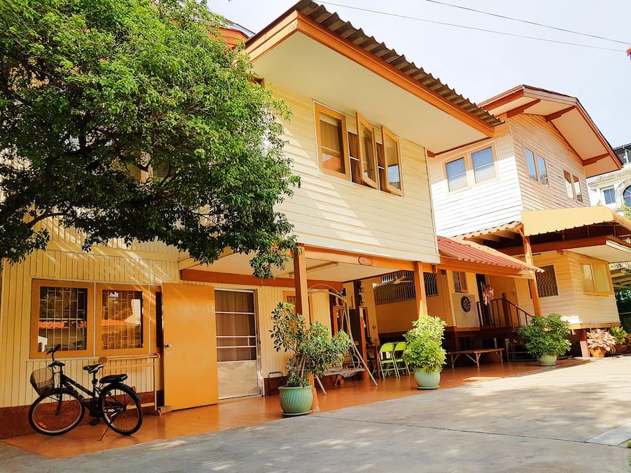 FAB House property