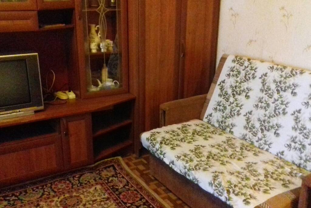 КОМНАТА