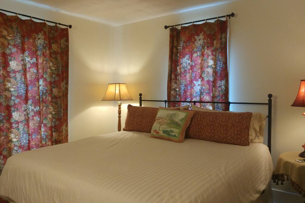 King bedroom
