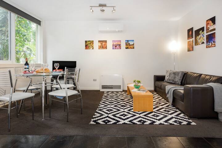 Melbourne Villa Heidelberg gallery image 2