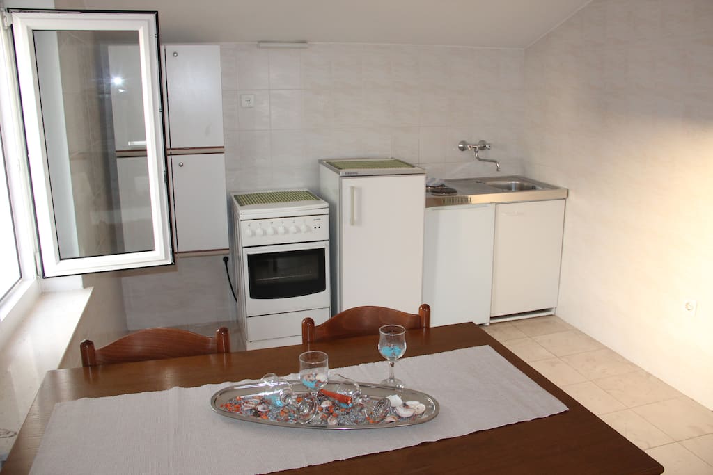 Dinning room area with kitchen