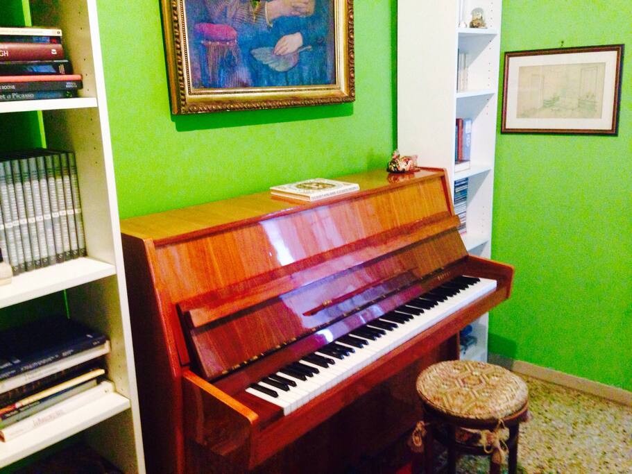 Angolo lettura e musica