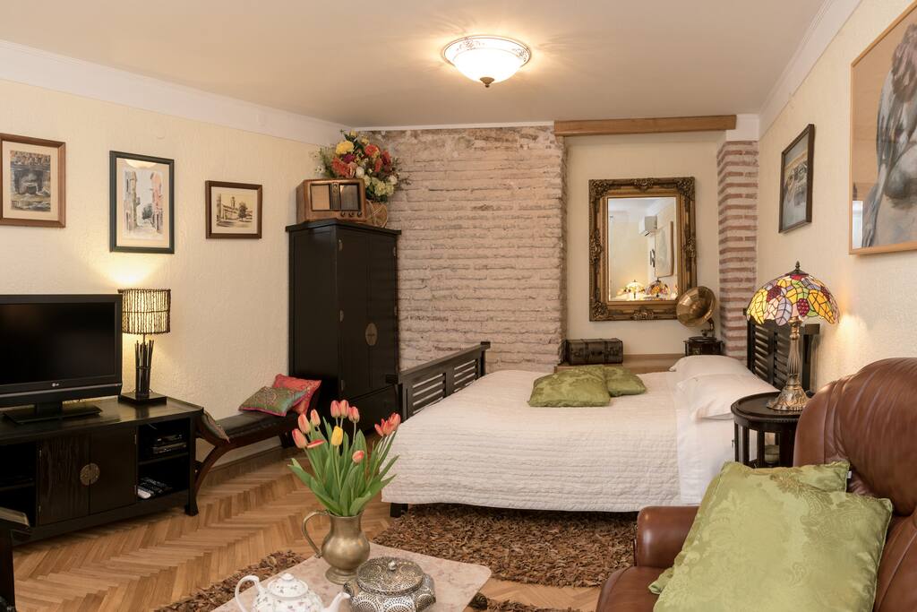 Bedroom-living area