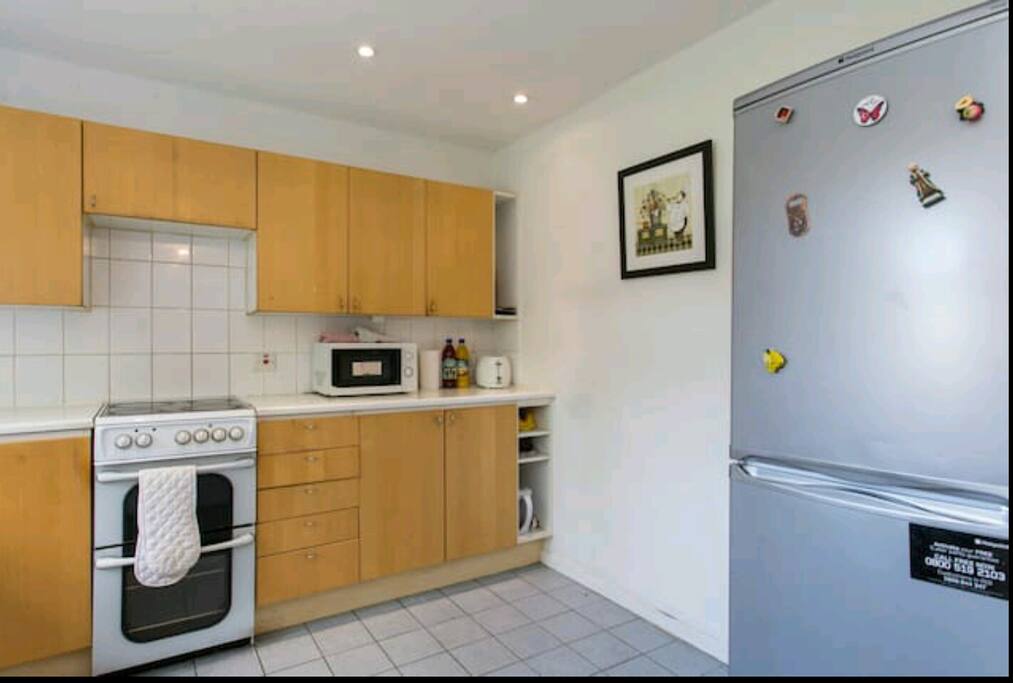Clean and packed kitchen