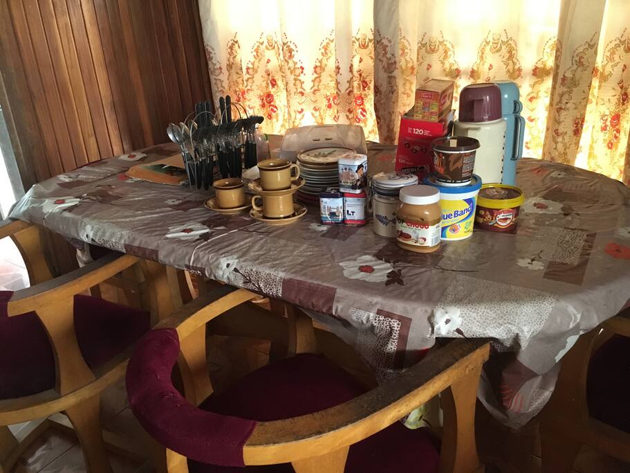 Dinning Table