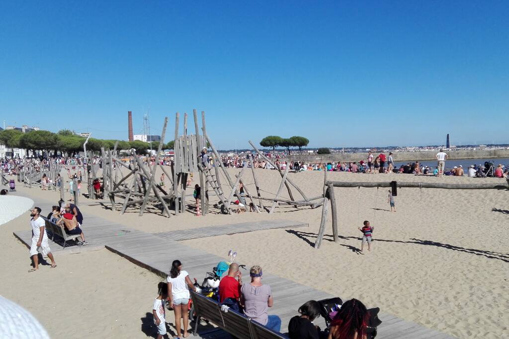 plage du traict à 150 m