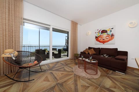 Successful Airbnb property: REDSTONE luxury apartments - Two Bedroom Apartment, 50m from city center, beachfront in Sv. Nedjelja ( Hvar), Balcony in Sveta Nedjelja
