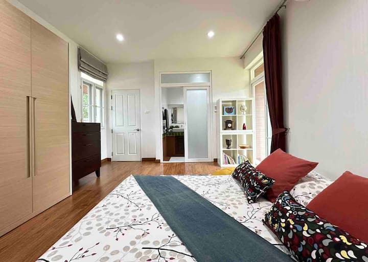 Dormitorio de arriba.