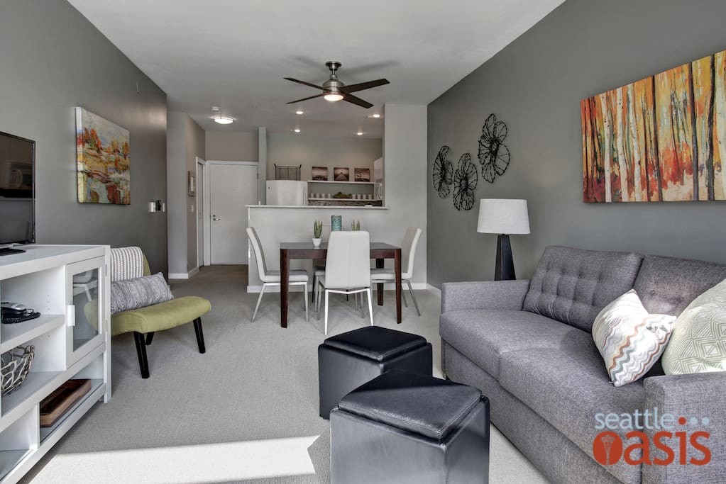 The open floor plan makes the unit feel perfectly spacious.