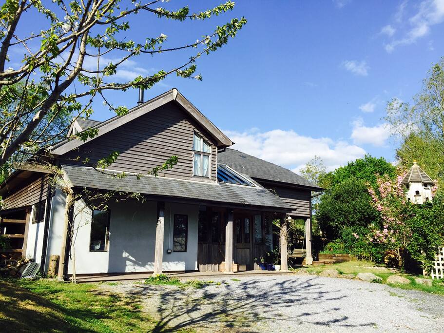 Millpond House