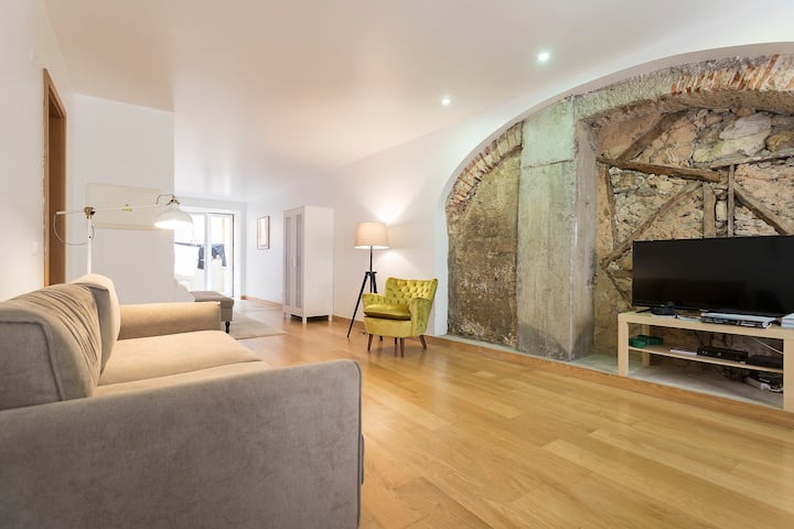 Vintage Studio In Lisbon's Old Town - Lisbon
