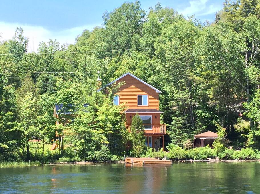 Seul au bout du Lac...