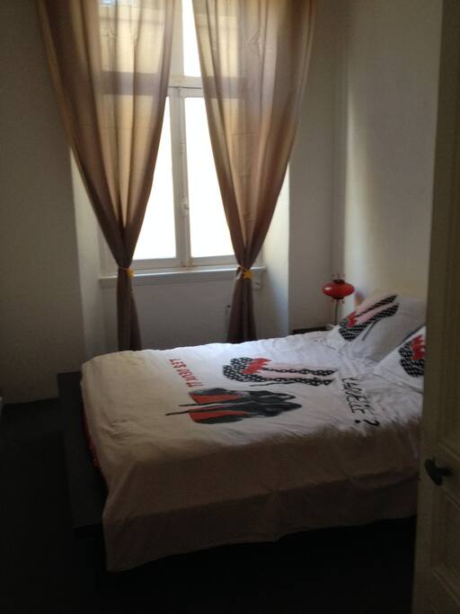 Chambre avec lit King size