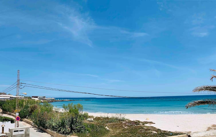 Plage De Petit Paris Pieds Dans L Eau Apartments For Rent In