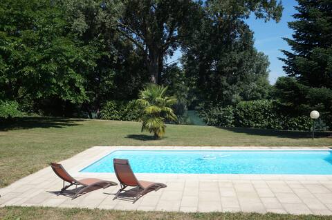 Little piece of heaven near Lyon