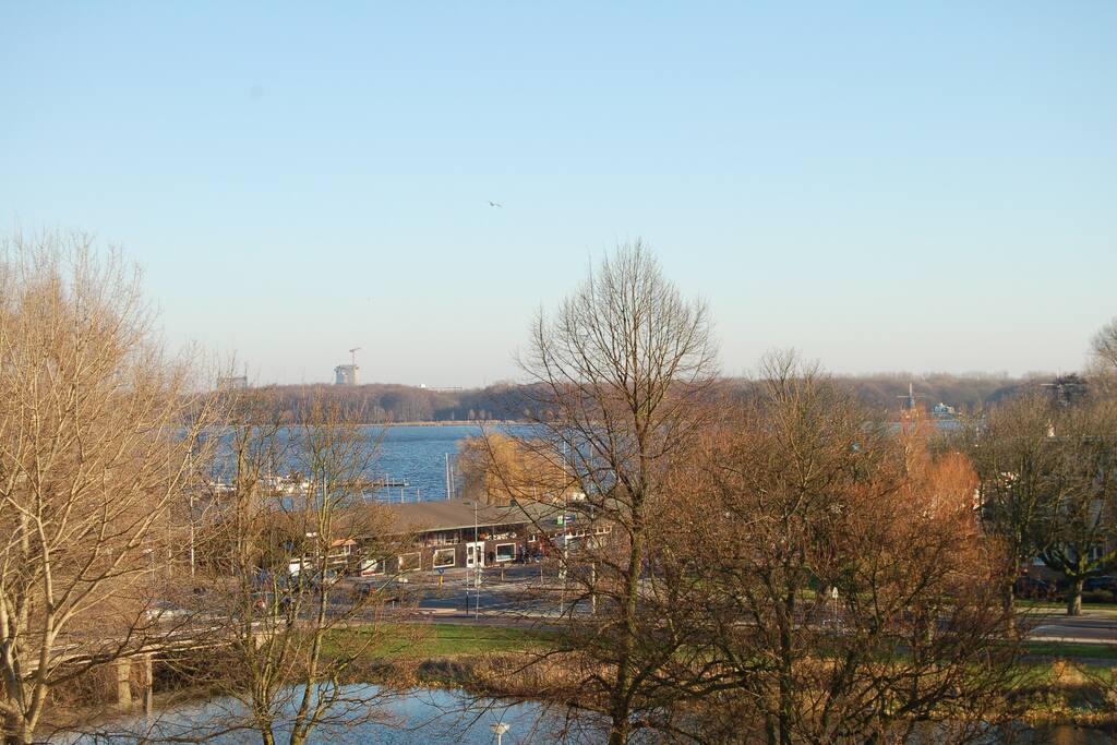 Uitzicht op Kralingse Plas