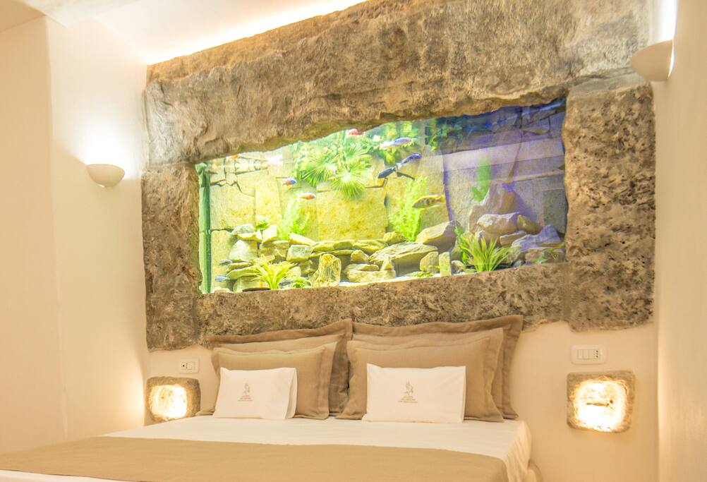 Acquario a muro