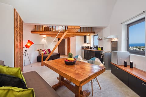 An Elegant Studio for 2-4 persons!