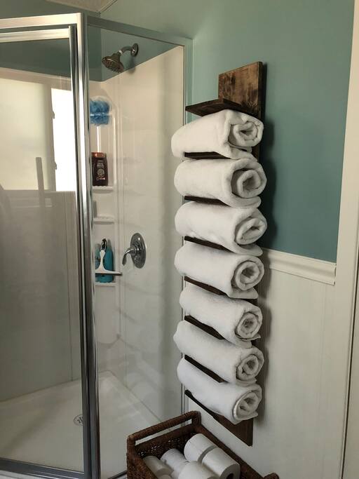 Master Bathroom shared with another bedroom