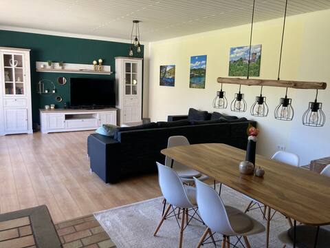 Oberwinkelhausen–
120 m² in idyllic countryside
