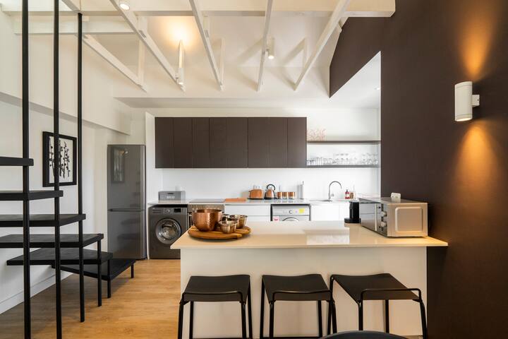 Modern Design-2 Bedroom Apartment plus Study/Loft gallery image 2