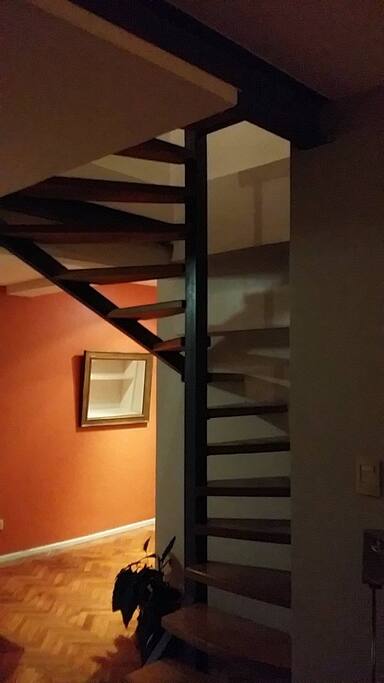 Accèes à la chambre à l'étage