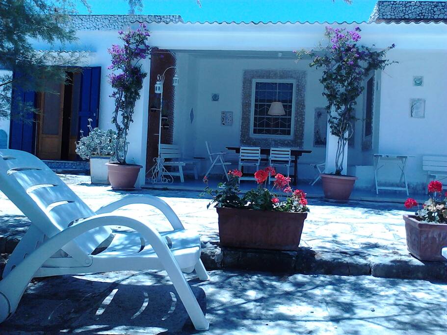 zona pranzo esterna