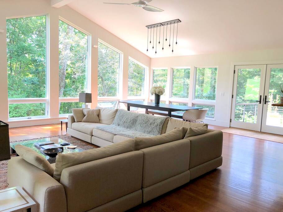 Sunny Open Great Room