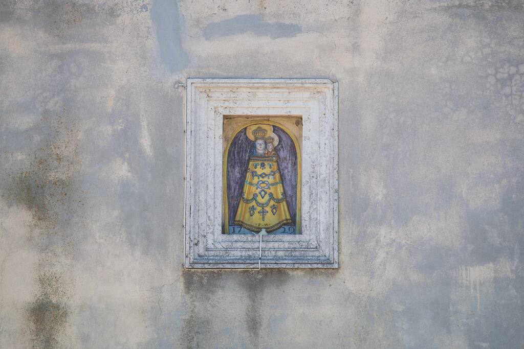 Particolare sulla facciata della Villa