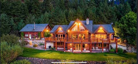 Muncton Mountain Lodge