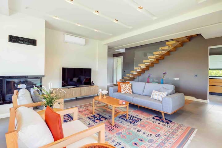 Modern Villa, Private Pool, Ilıca Beach & Alacati - アラサトゥ