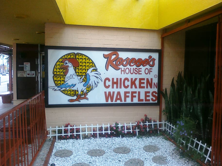 Roscoe's Chicken And Waffles - Pico Blvd.的照片
