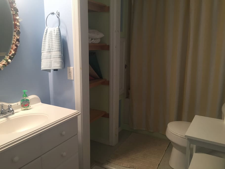 Full private bathroom
