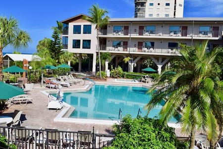 FORT MYERS BEACH - APARTMENT WITH GULF VIEW