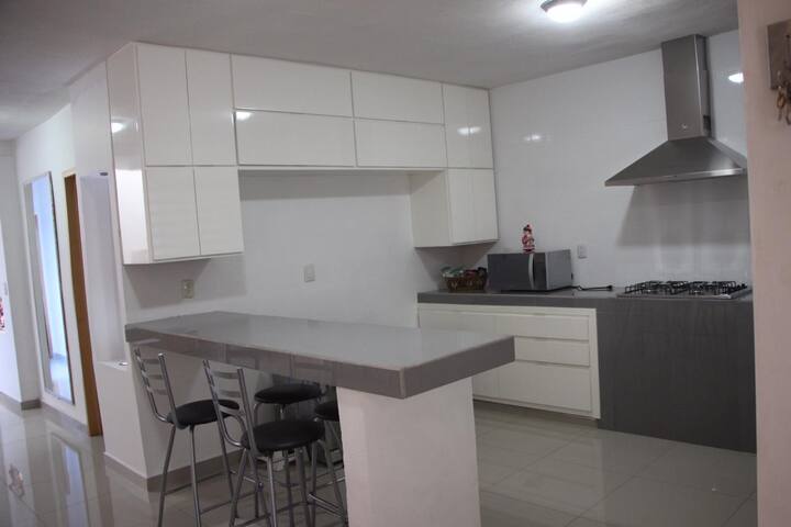 listing_image